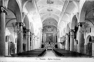 Eglise italienne Saint-Croix dans la Médina de Tunis