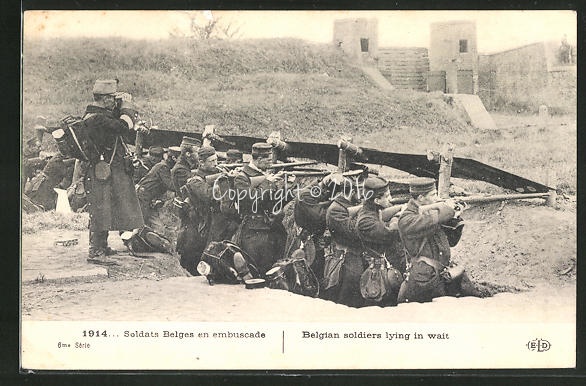 AK-Belgian-soldiers-lying-in-wait.jpg
