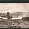AK-U-Boot-U-6-in-voller-Fahrt-bemannte-Bruecke