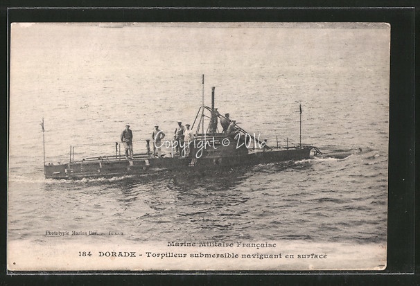 AK-Dorade-Torpilleur-submersible-Franzoes-U-Boot.jpg