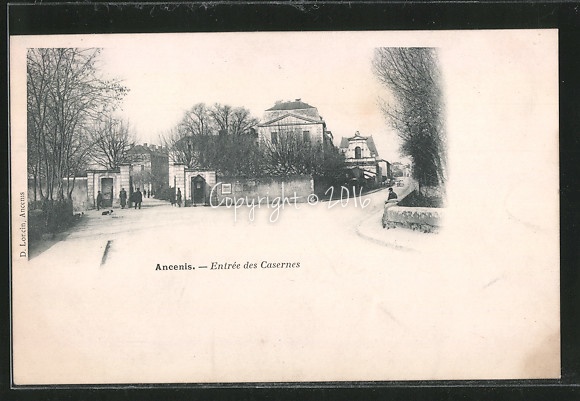 AK-Ancenis-Entree-des-Casernes-Kaserneneingang.jpg