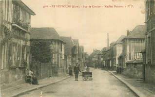 27-le-neubourg-rue-de-conches-ave-tricycle-vendeur-de-caiffa