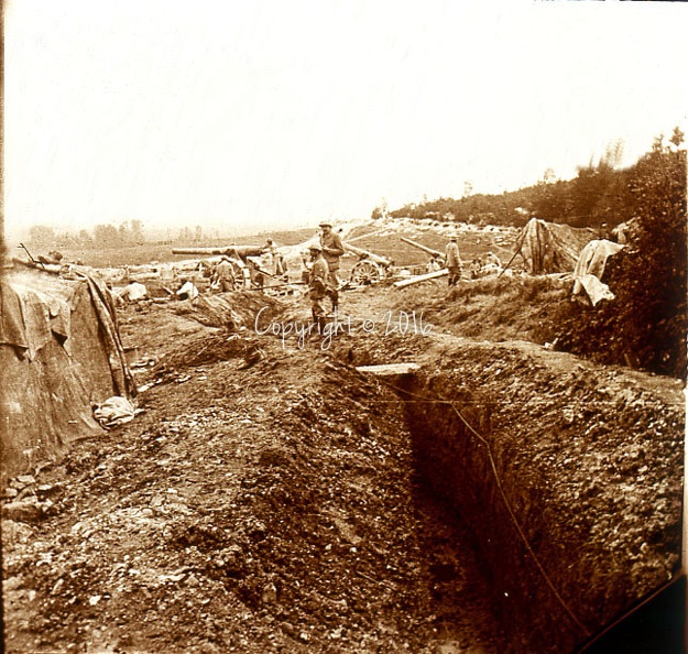 camp d'artillerie dans la Somme.jpg